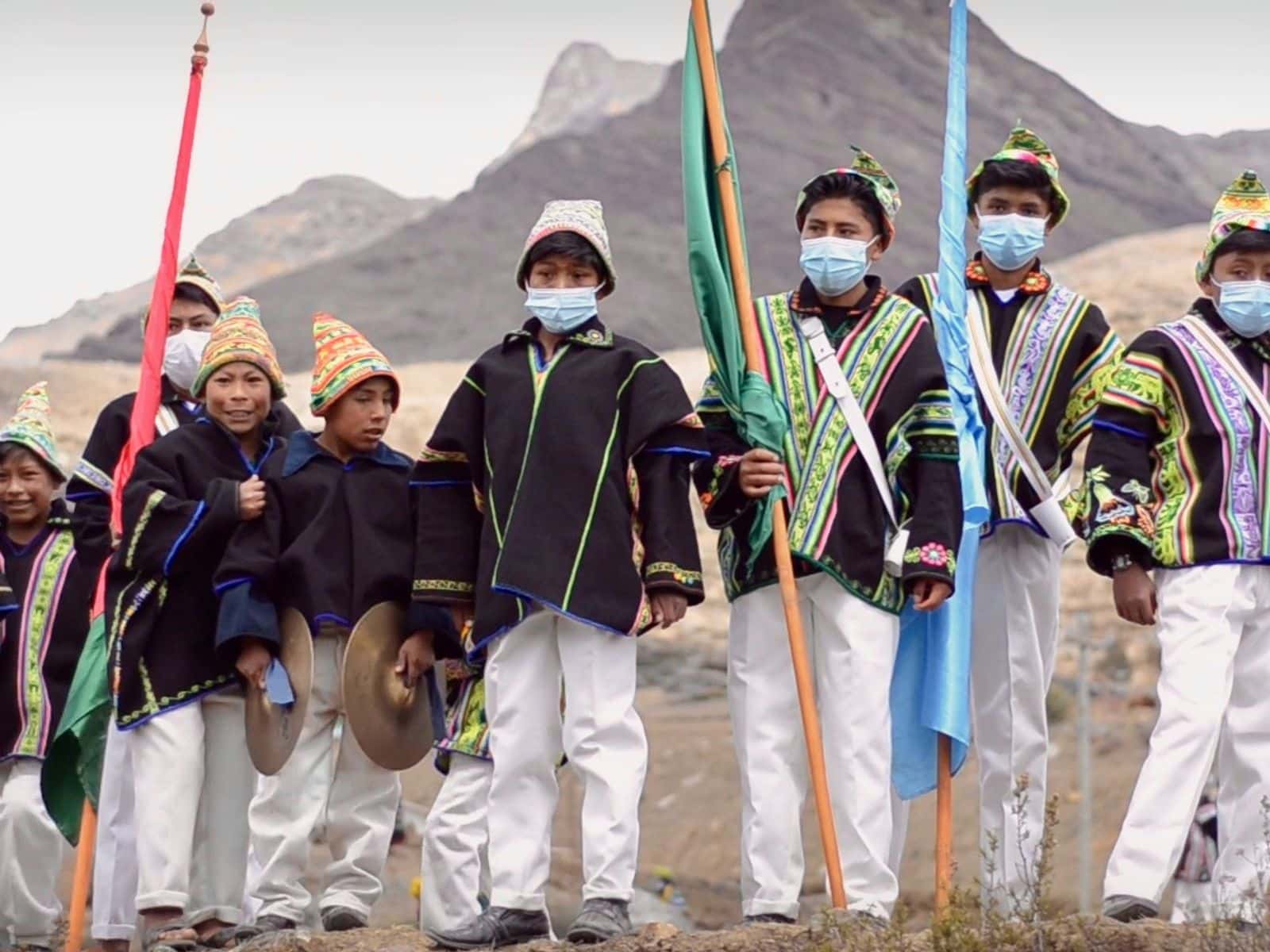 2-2 Kallawayas 113910