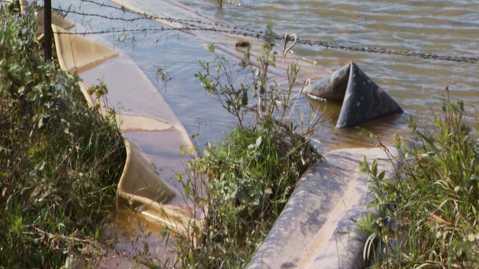 Bartlett and West water pipeline