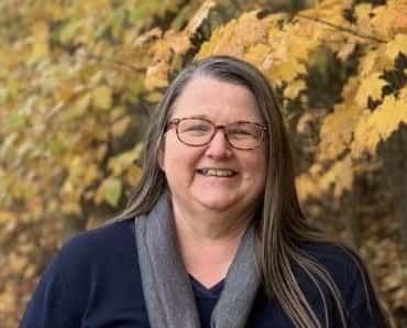 Teresa Fall headshot