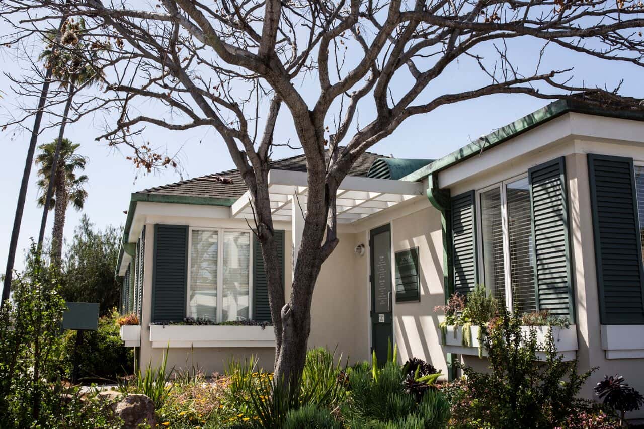 Dr. James Novak’s office in Pacific Beach, where he treats San Diego-area patients with an IV insulin infusion procedure marketed by Trina Health. April 9, 2018. (Megan Wood/inewsource)]