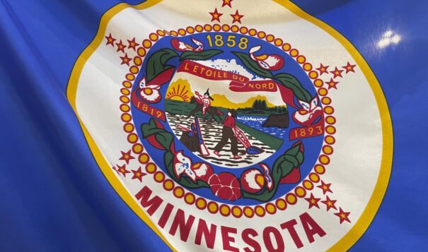 Minnesota commission considers replacing offensive state flag